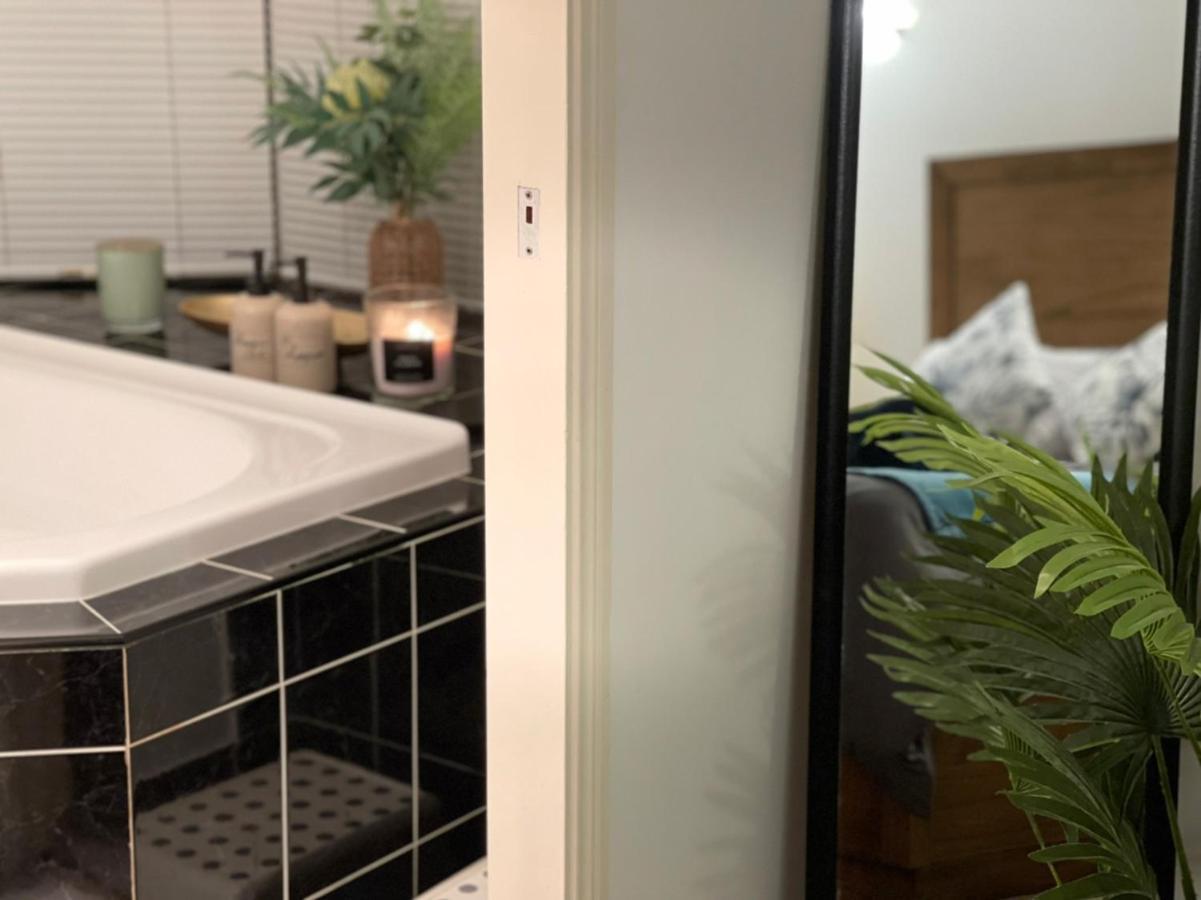 البحيرات الشمالية Chill Lux Spa Unit المظهر الخارجي الصورة